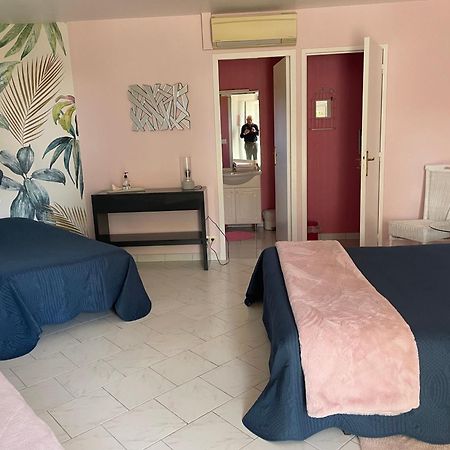 Lagalerne Bed & Breakfast Neuville-de-Poitou ภายนอก รูปภาพ